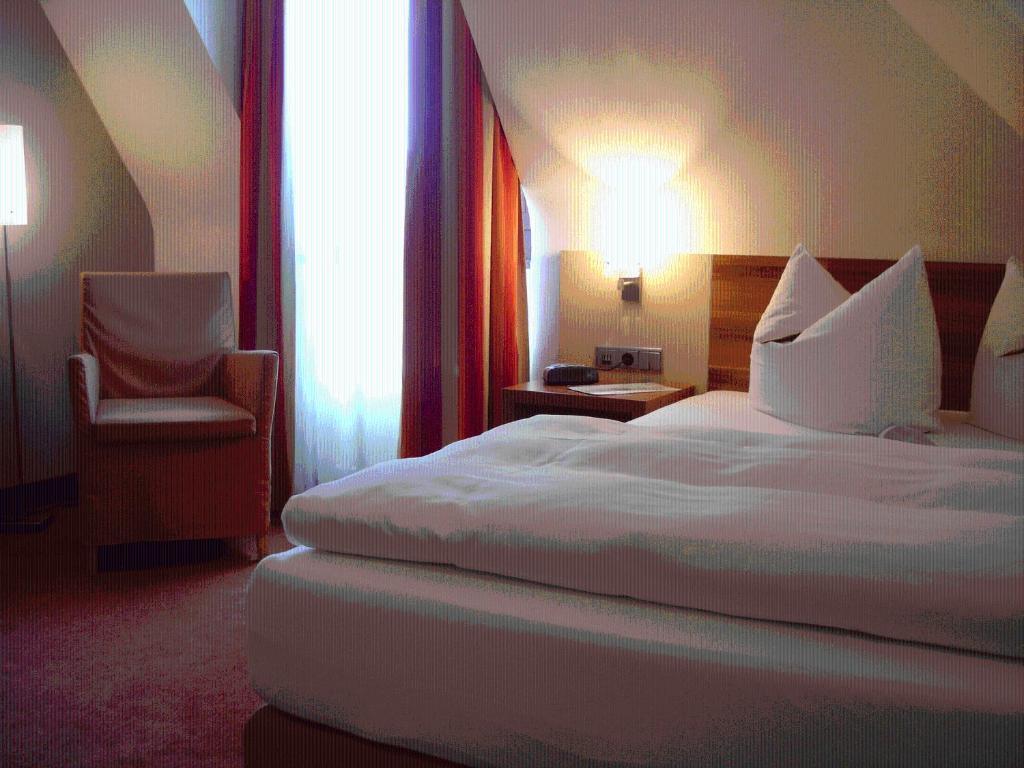 Auszeit Am Park Hotel Bad Dürkheim Стая снимка