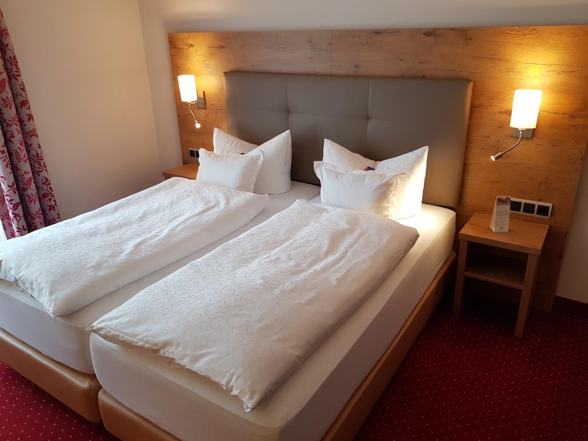 Auszeit Am Park Hotel Bad Dürkheim Екстериор снимка